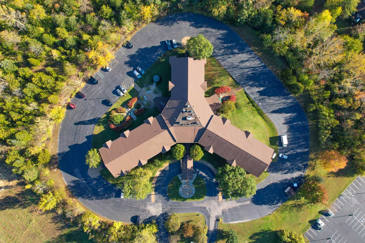 Aerial view of the Autumn Ridge building and grounds