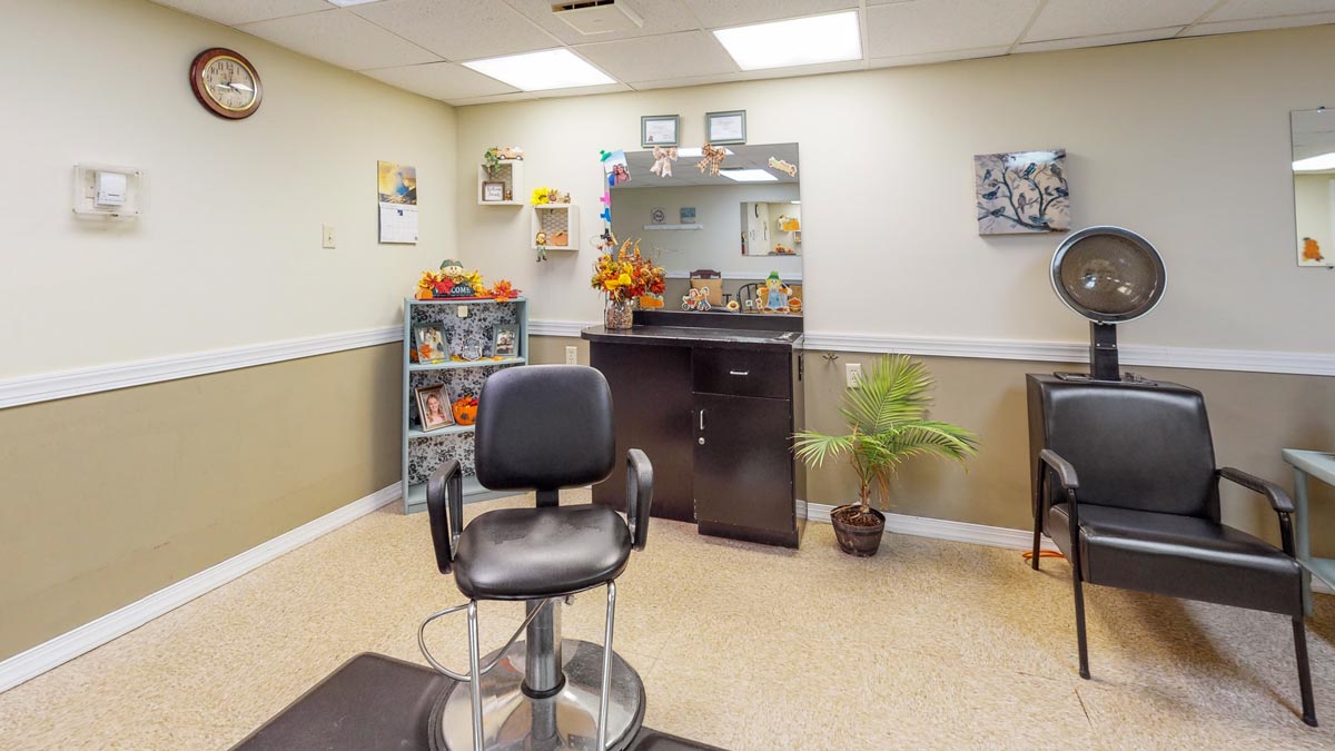 Beauty salon at Autumn Ridge Residences